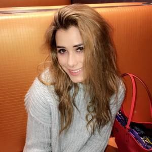 Meet your Posher, Emma